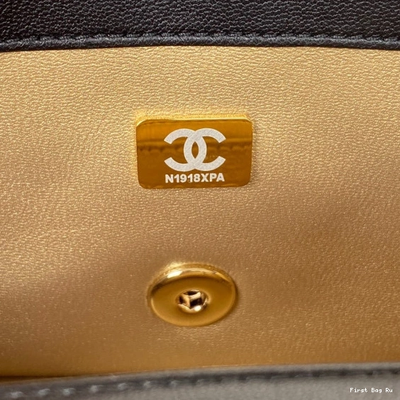 First Bag Ru BAG FLAP CHANEL 0805